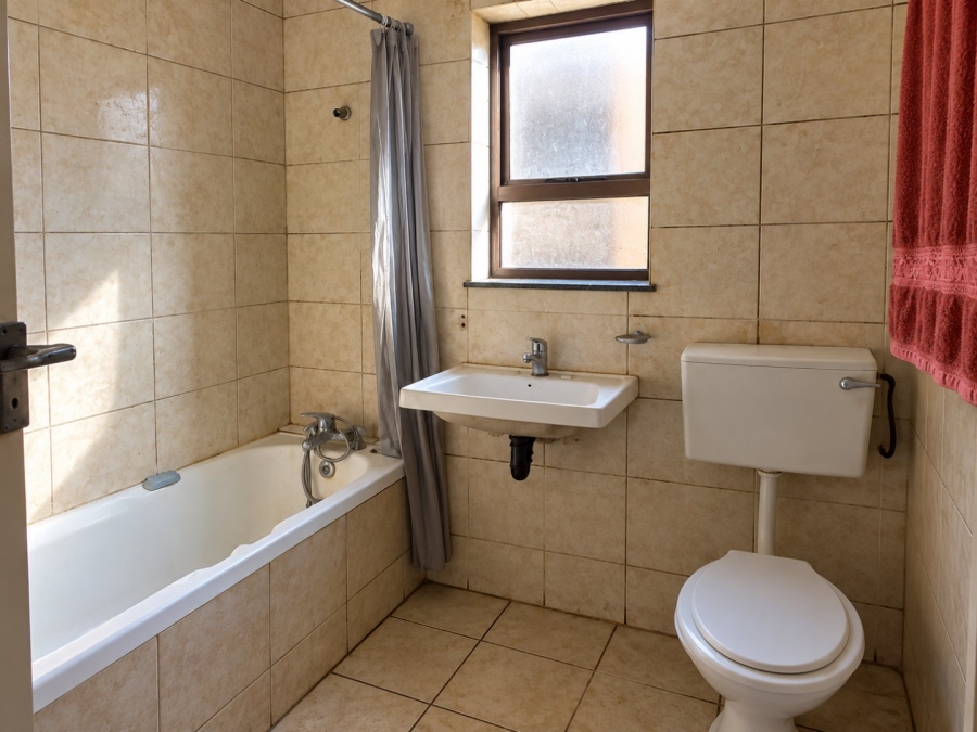 2 Bedroom Property for Sale in Summer Greens Western Cape